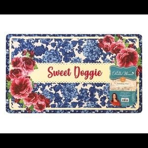 Pioneer Woman Pet Feeding Mat